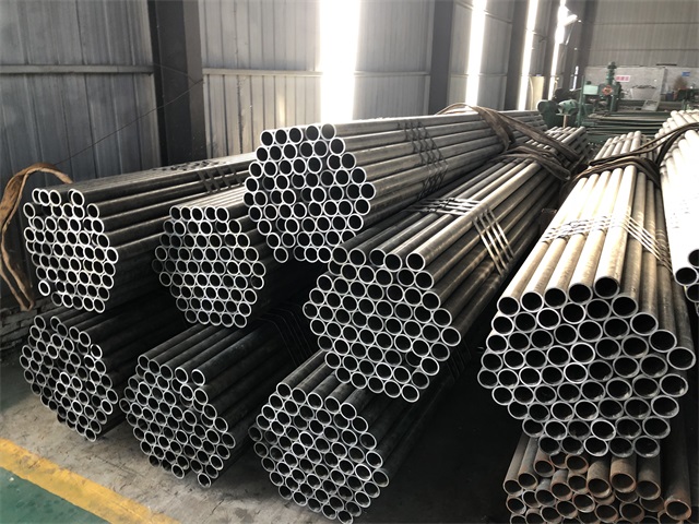 南京小口径厚壁无缝钢管